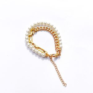 Pearl and Chain Bracelet