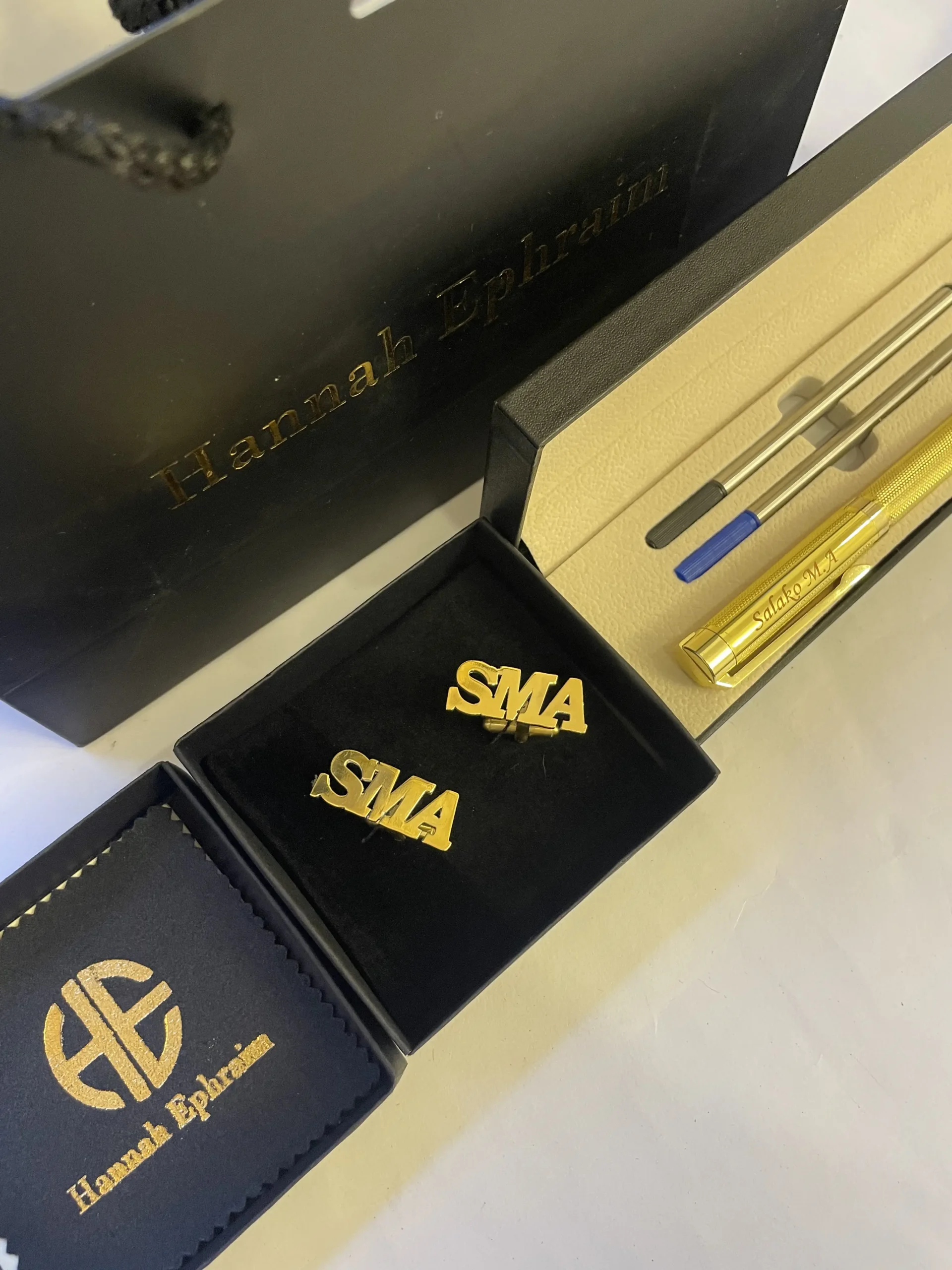 Name Cufflinks and Mesh Pen